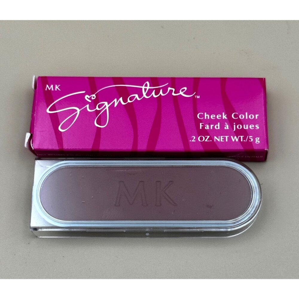 MK Mary Kay Signature Cheek Color Tea Berry 8877 Blush Made In Italy NIB